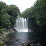 Cheonjeyeon Falls