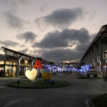 Okinawa Outlet Mall ASHIBINAA